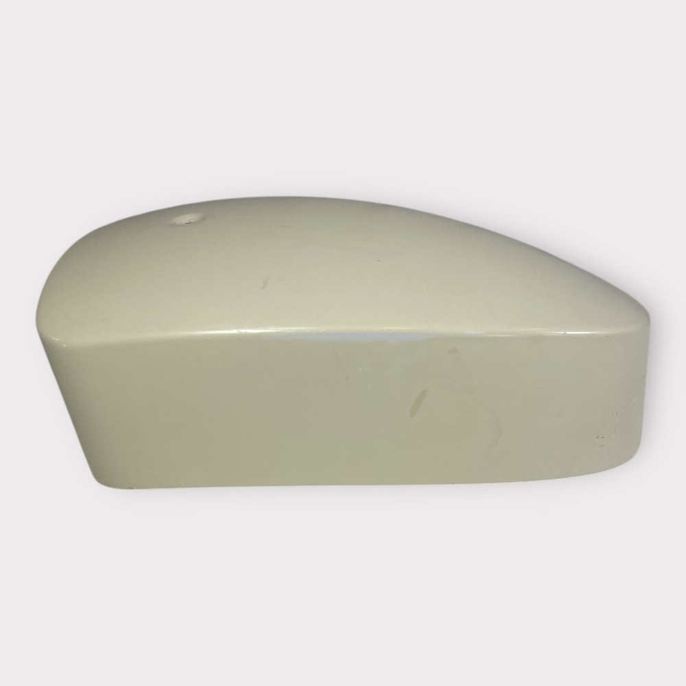Raymarine STBD END-CAP for ALL Open Array Antennas 4' & 6' "SLIGHTLY DISCOLORED"