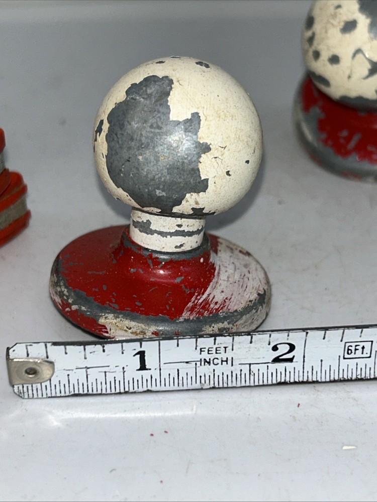 Set 5 Retro Art Deco Pull Drawer Handles Red White