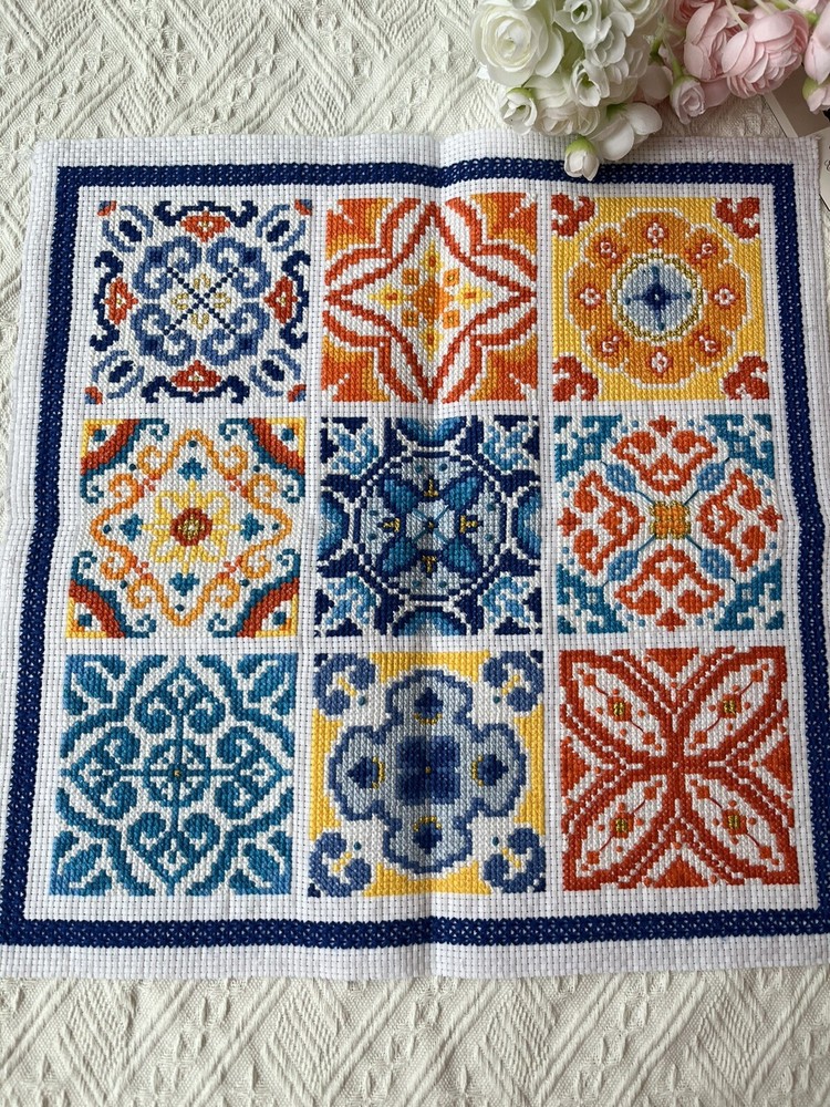 completed finished cross stitch Moroccan pattern Decoration 16''x 16'' Unframed