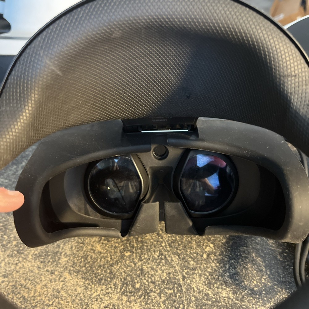 PS4 VR Headset Lot Untested