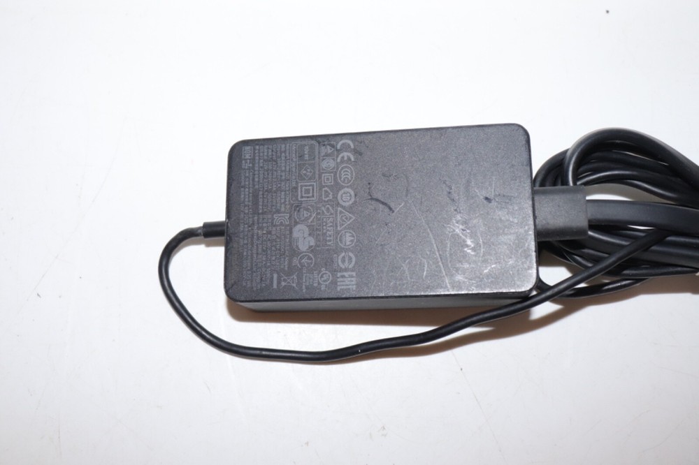 Microsoft Surface Genuine Power Adapter Charger AC Model 1625