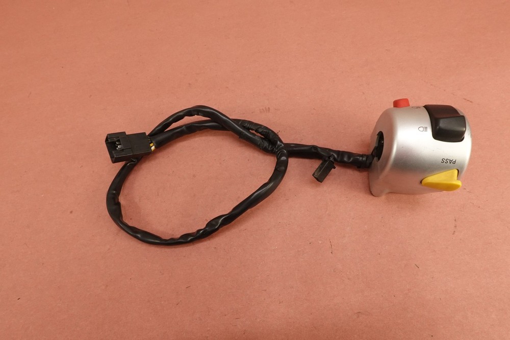 09-19 SUZUKI BOULEVARD M90 VZ1500 LEFT CONTROL HEADLIGHT SWITCH