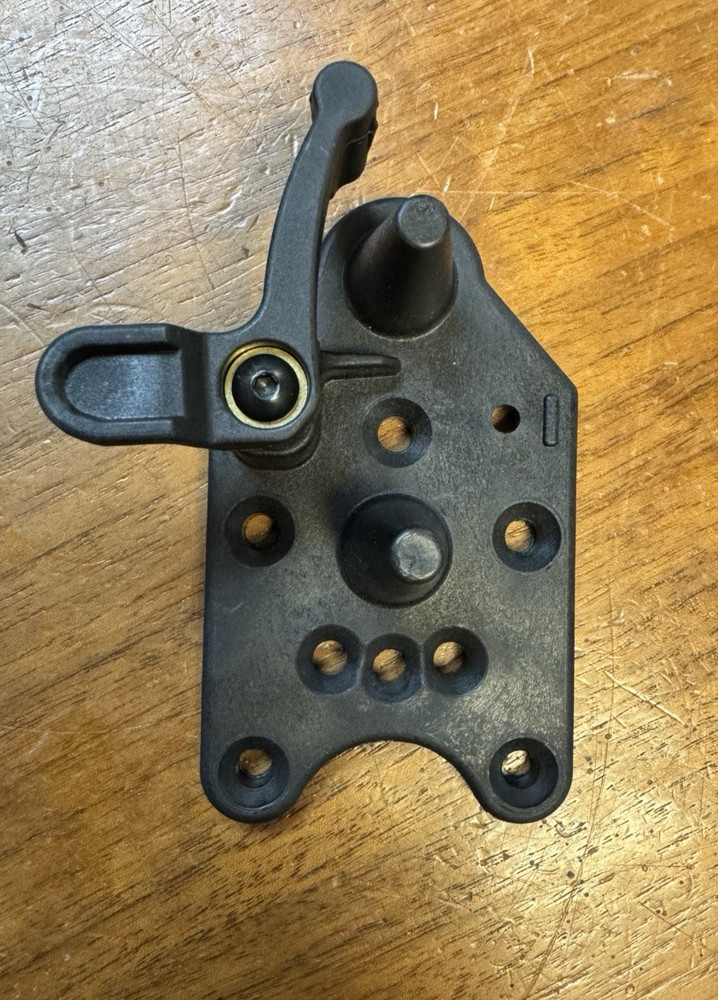 AlpineArchery Replacement  Arrow Quiver Bracket