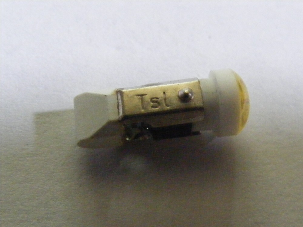 90 Plus Panel Lights Bulb Lamp Replacements 12v 24v Yellow