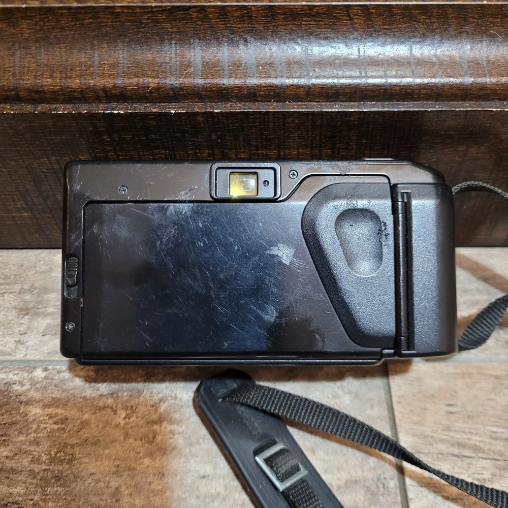 Minolta Freedom DL 35mm Film Camera UNTESTED