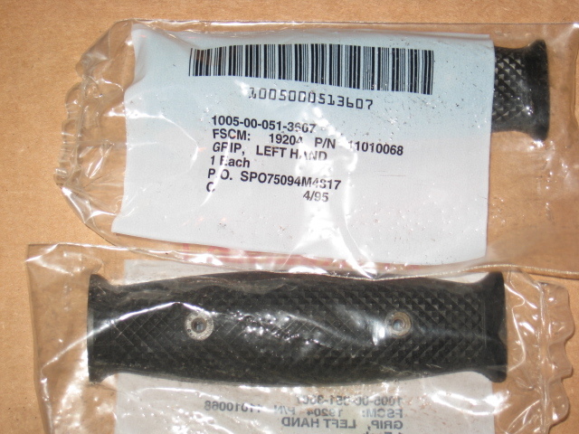 Uniss/New USGI Bayonet Left Handle Grip -Threaded Side