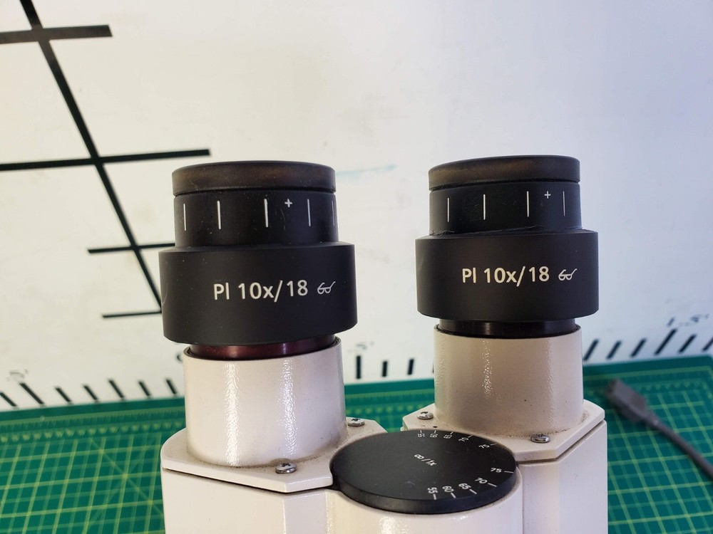 Zeiss Axiostar Microscope