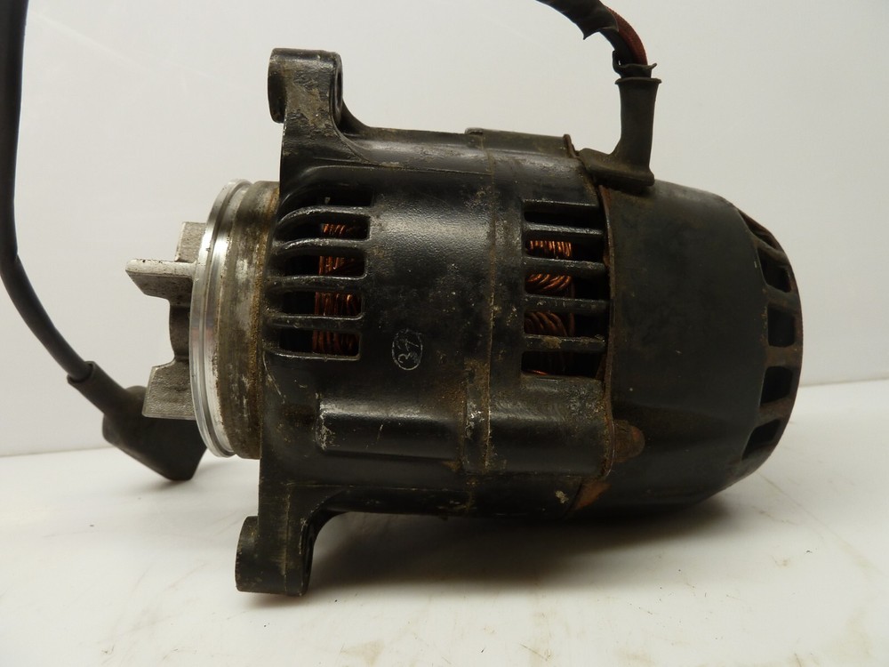 Kawasaki ZX10 B alternator.
