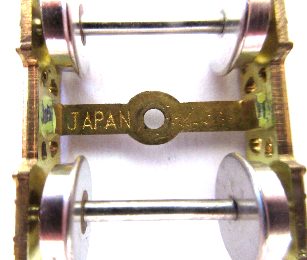 HO SCALE 4 WHEEL BRASS TRUCKS