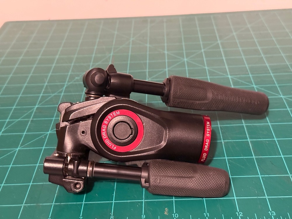 Manfrotto Befree 3Way Live Fluid Head, Barely Used