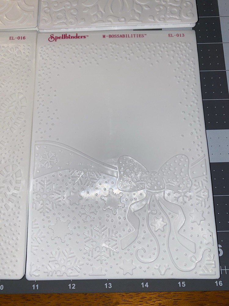 4-SPELLBINDERS M-BOSSABILITIES 3D EMBOSSING FOLDER PLATE SCALLOP CIRCLE FRAMES