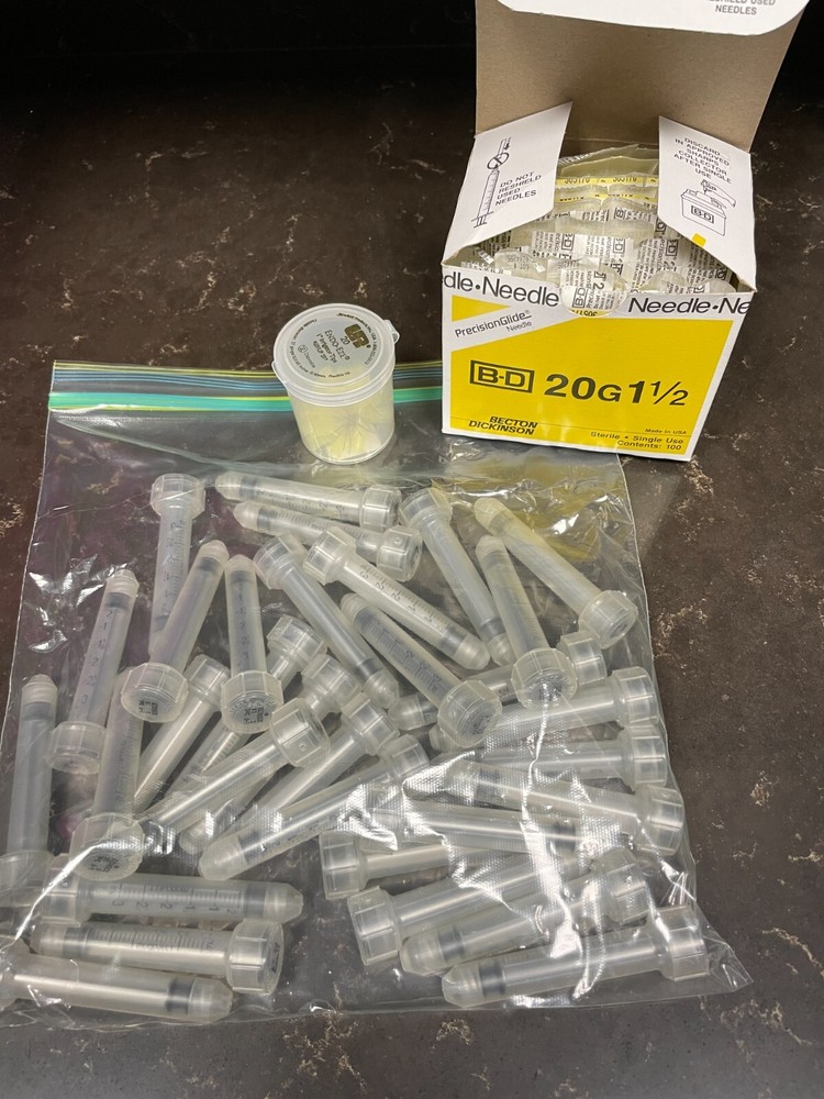 Endodontic Irrigation Syringes - Lot Shown