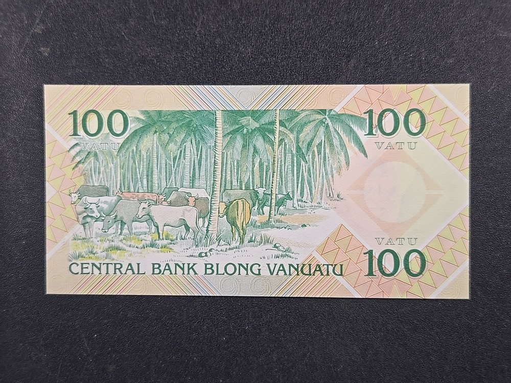 ND VANUATU 100 Vatu note - Pick #1 - Crisp UNCirculated
