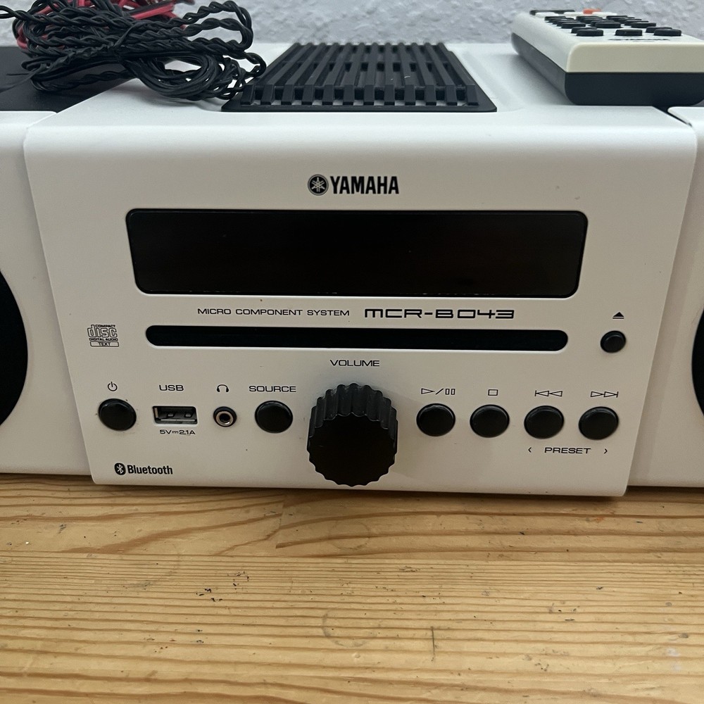 YAMAHA MCR-B043 Micro component