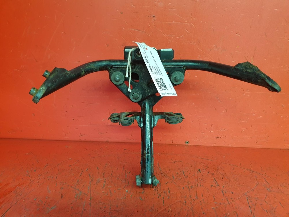 HONDA CBR900 HEADLIGHT BRACKET 2001
