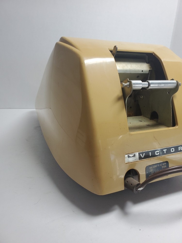 Victor 78254 10 Key Adding Machine POWERS ON and WORKS, NOT FULLY TESTED