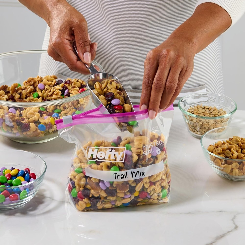 Hefty Slider Kitchen Storage Bags, Quart Size, 20 Count