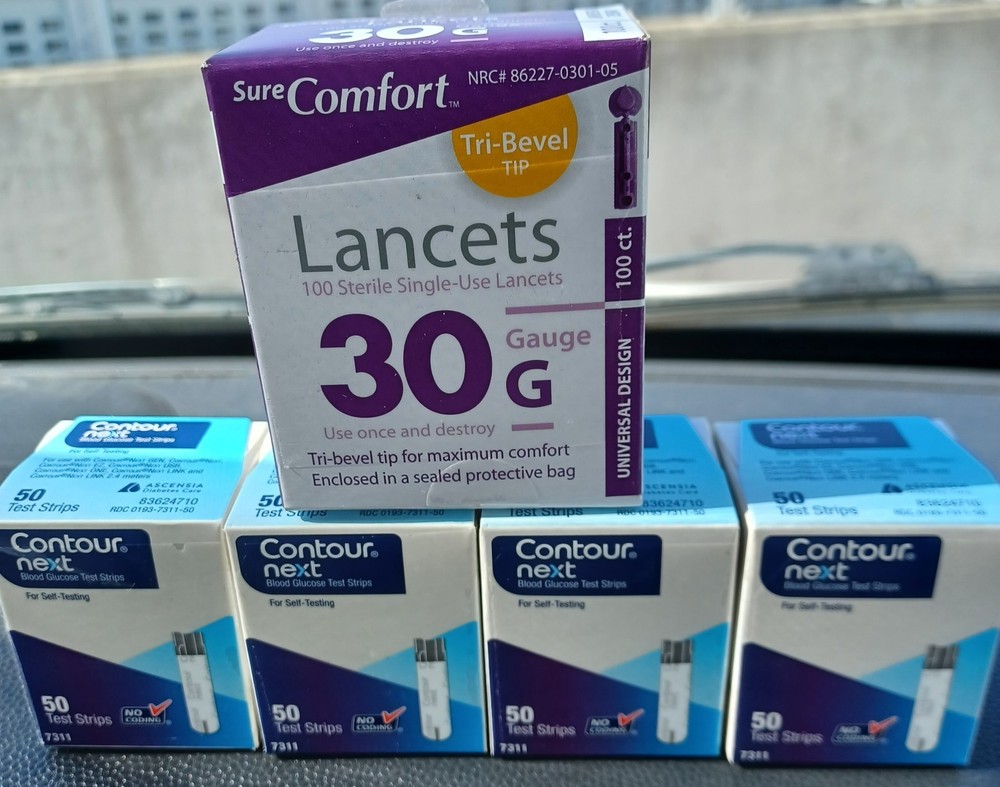 200 Contour Next Test Strips  Exp: 2027  also 100 Lancets