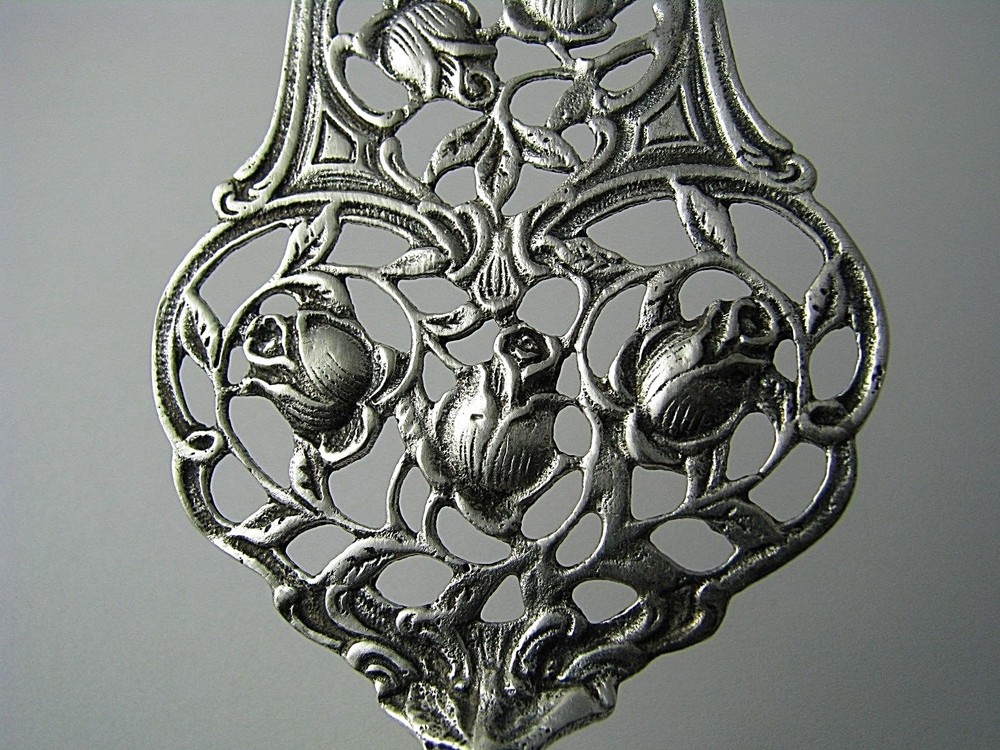 SOLID SILVER PIE SERVER CAKE SERVING 800Silver Rose Pattern Hazorfim Israel 1960