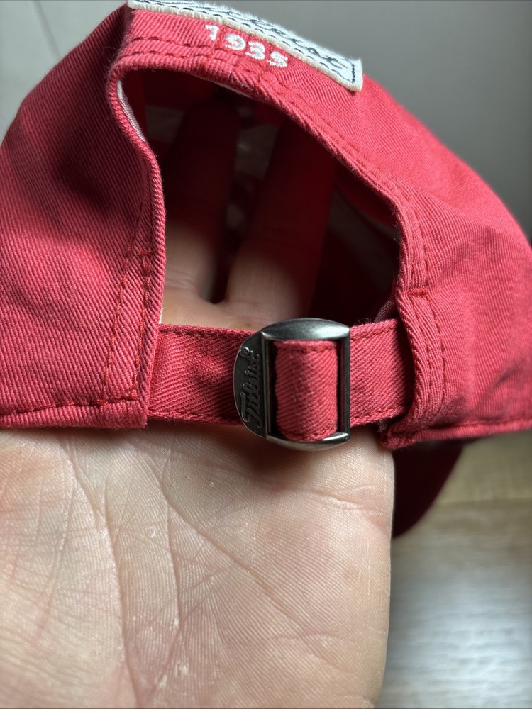Titleist Hat 1935 Adjustable Golf Baseball Cap Red Strapback