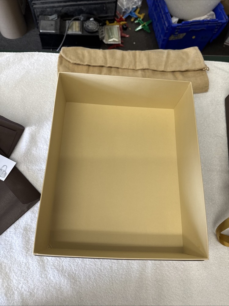 Authentic LOUIS VUITTON Empty Box Tivoli PM M40143