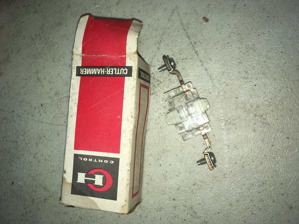 Cutler-Hammer Relay Contact Blocks D26MPR