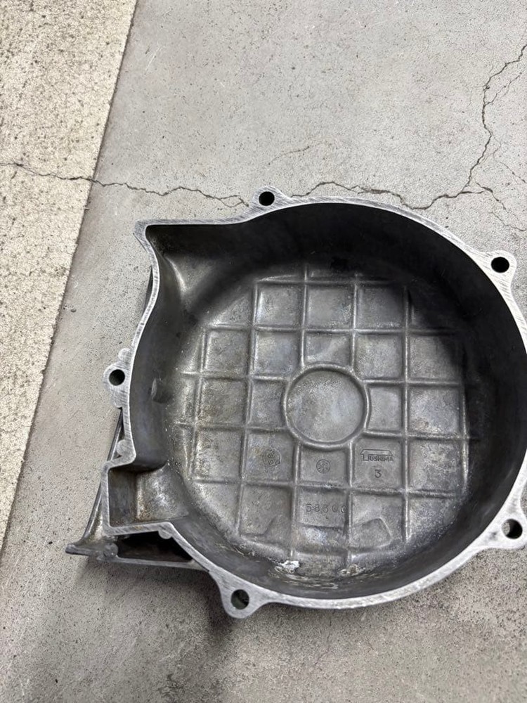 SR400 Crankcase Sprocket Cover