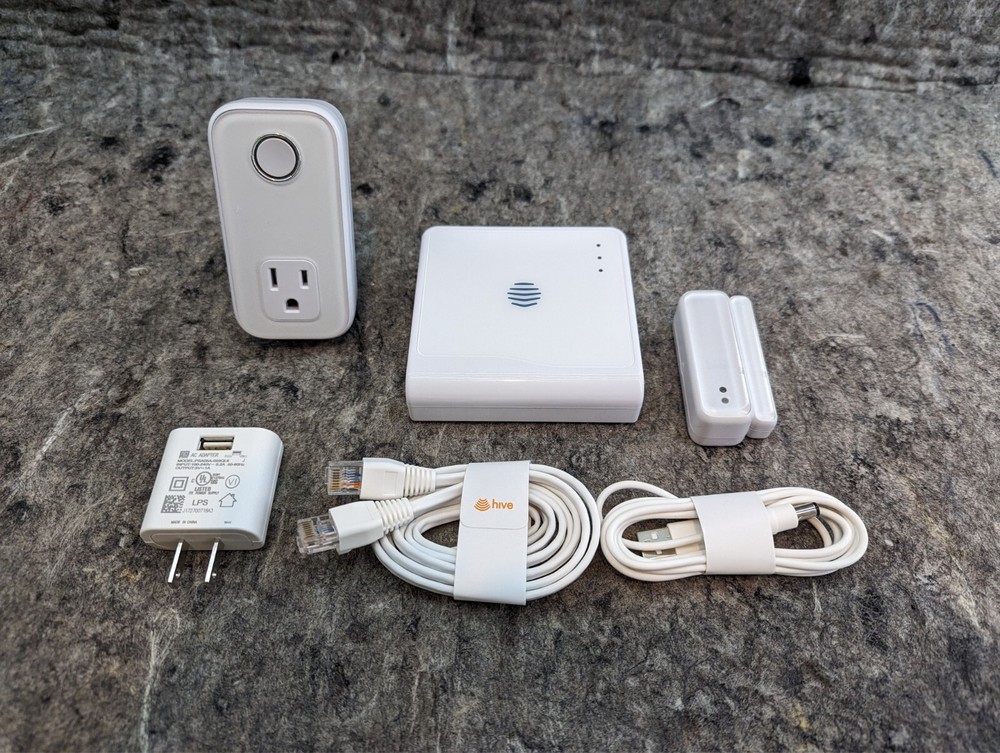 Hive Hub Smart Home, Active Plug, Window/Door Sensor 🔥New Open Box🔥