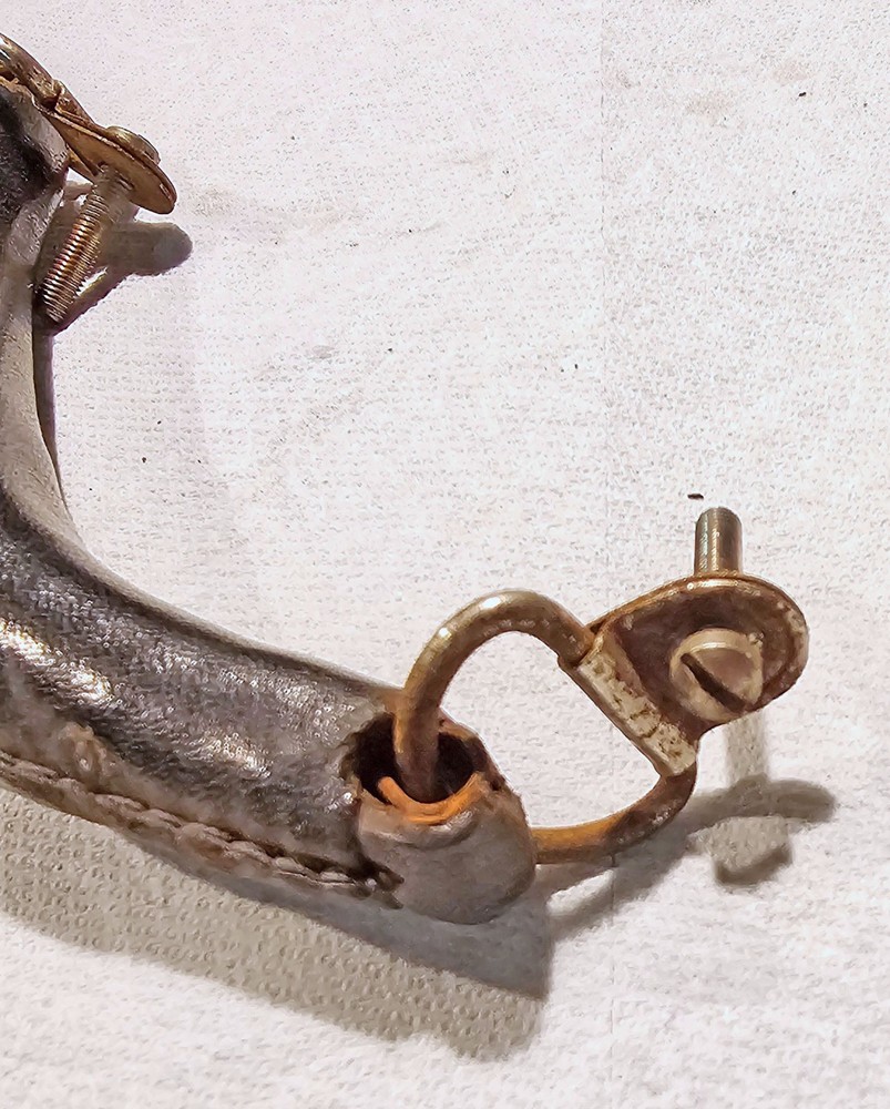 HOLMES 16mm Projector Type 12 - Leather Handle