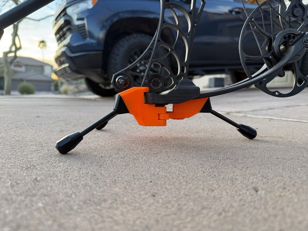 New 2026 Compound Bow Kick Stand (read description)