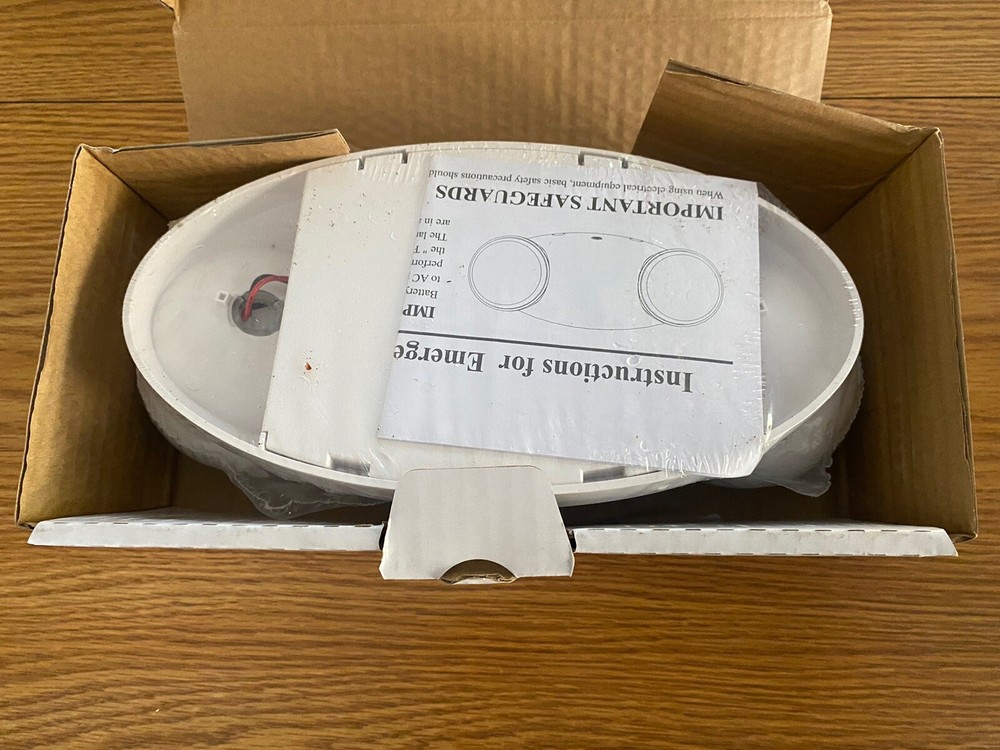 LED Emergency Exit Light Adjustable Dual Head Lamp with Battery Backup UL