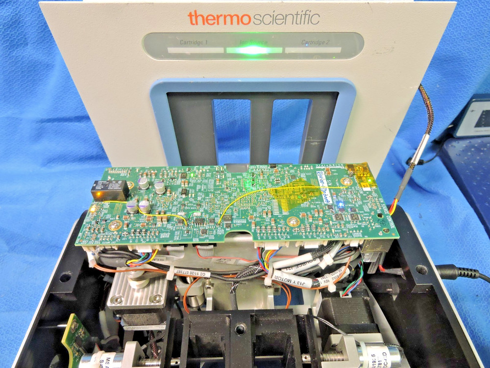 Thermo Scientific Ion Source Cartridges Switching System Left / Right HV Needles