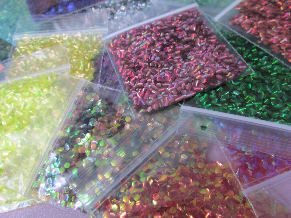 32 pieces Mermaid fish scales glitter bundle