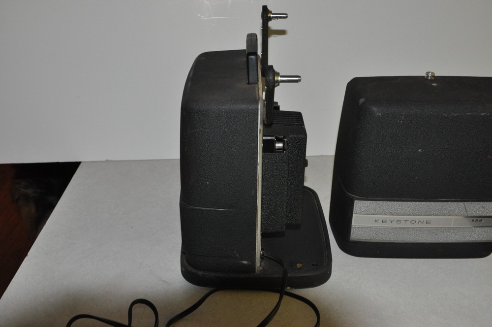 Vintage Keystone 980 Automatic 8mm Model Projector Untested