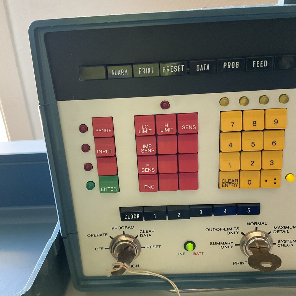 Dranetz Universal Disturbance Analyzer Series 626
