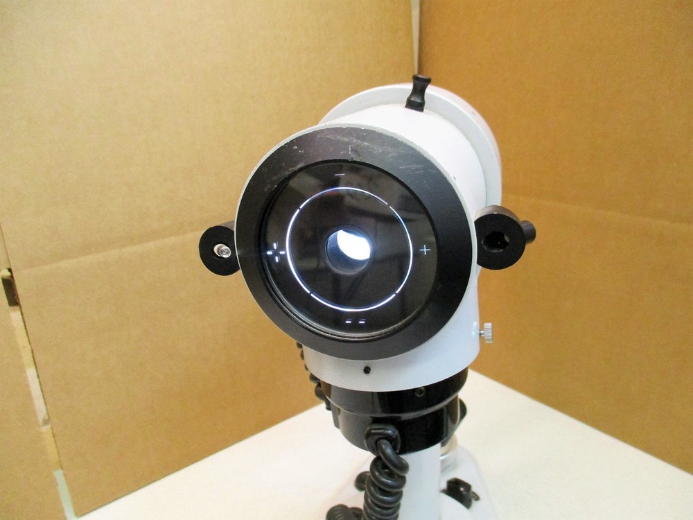 Nidek KM-300J Keratometer