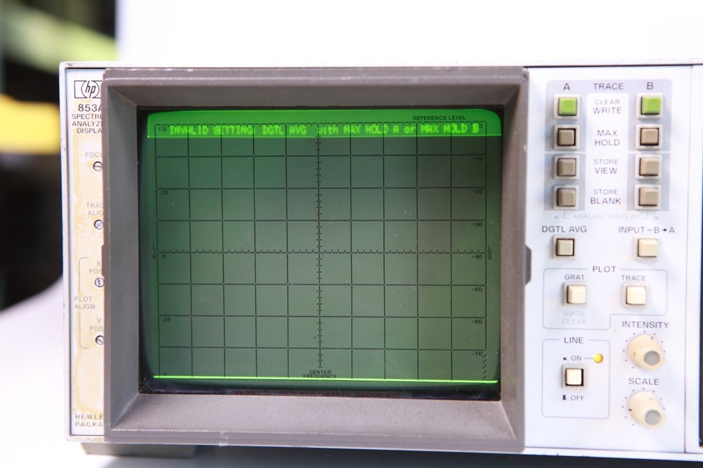 HP 853A + HP 8558B Spectrum Analyzer As Is