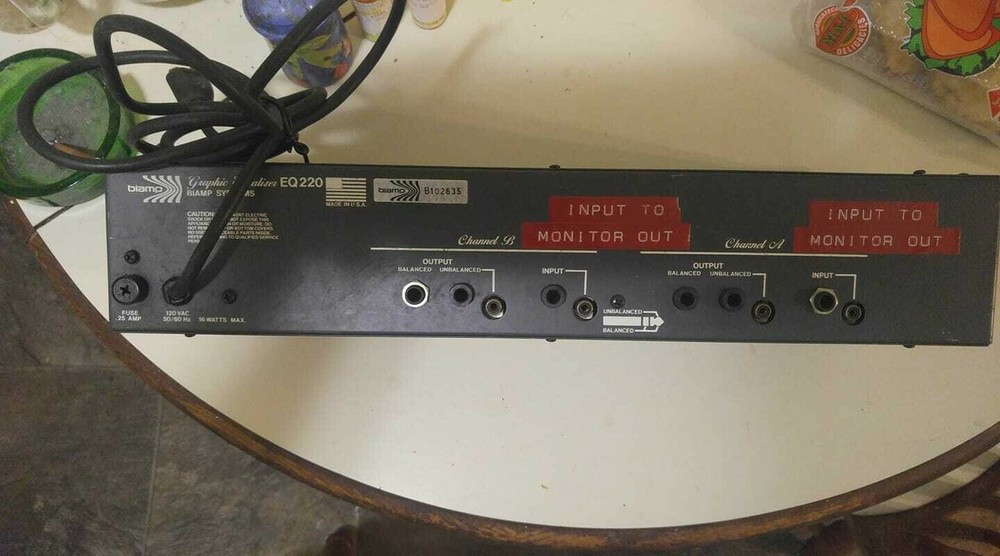 Graphic Equalizer EQ 220 Biamp Systems /Tested/