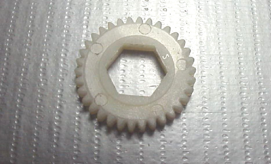 Cox 1:20 Tether Car Driven Gear - 34 tooth INJECTION MOLDED NYLON