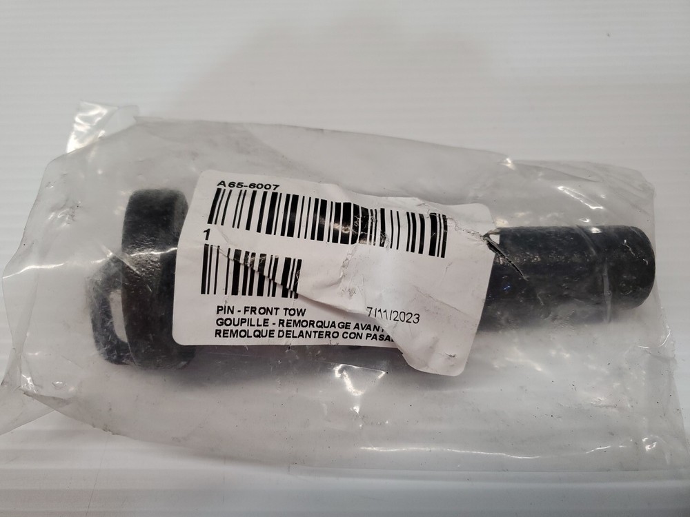 A65-6007 Peterbilt Kenworth Paccar Tow Hook Pull Pin Front part