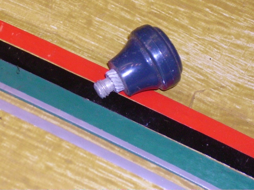 Vintage Cigarette Lighter Knob E