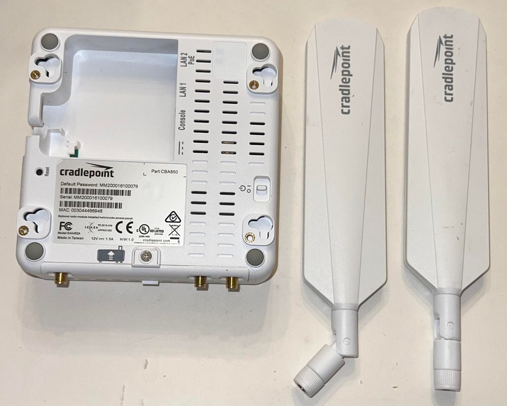 CRADLEPOINT MC400LP6 Cellular Wireless Router S4A452A CBA850