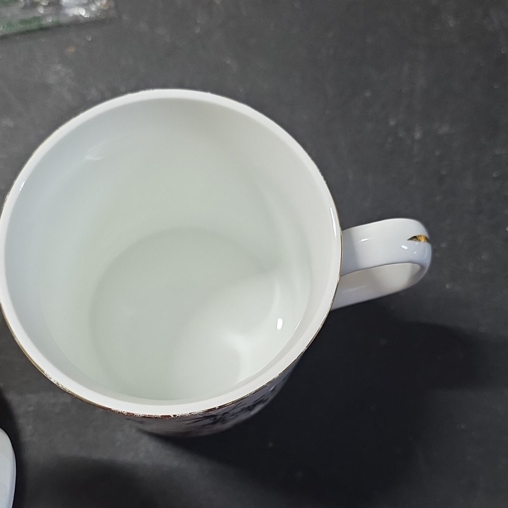 China Infuser Mug with Asian Art