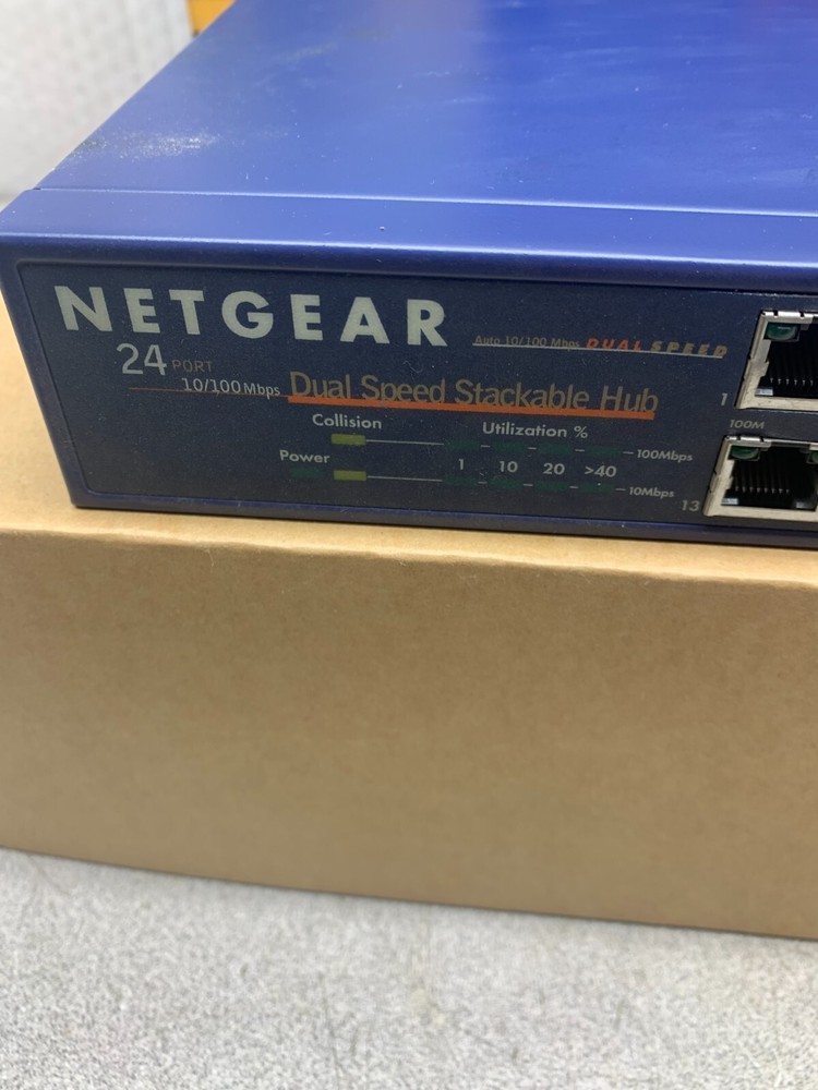 NEW IN BOX NETGEAR DUAL SPEED STACKABLE HUB DS524