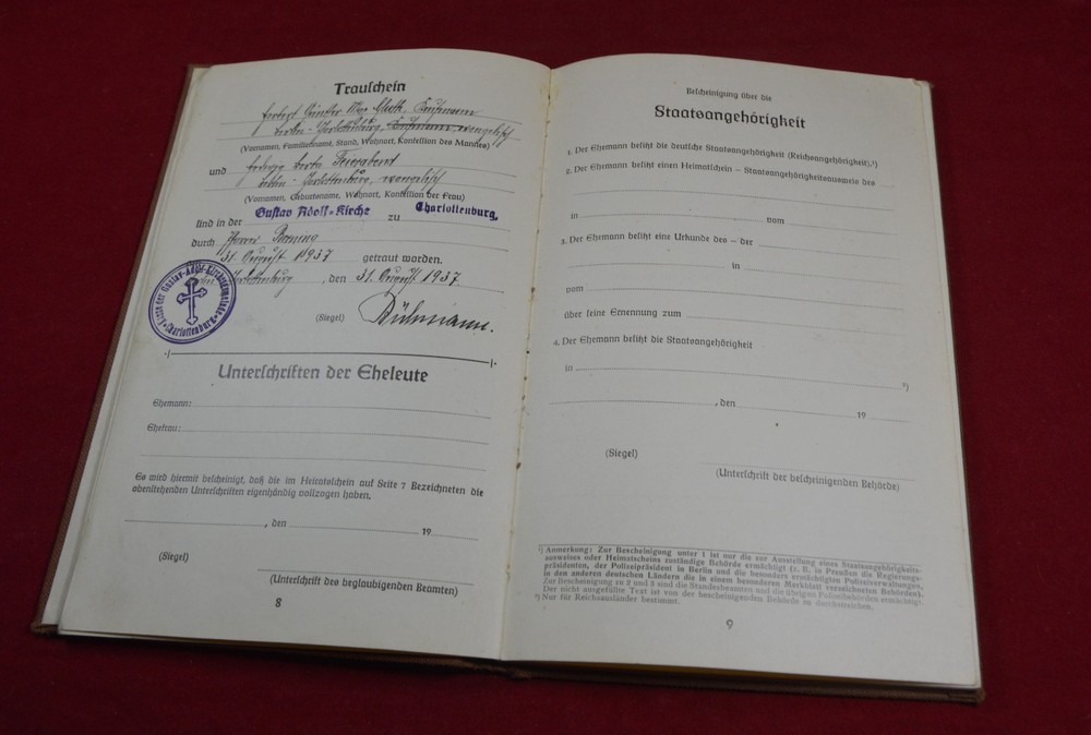 German WW2 Book Der AHNENPASS Proof Aryan certificate Document Original