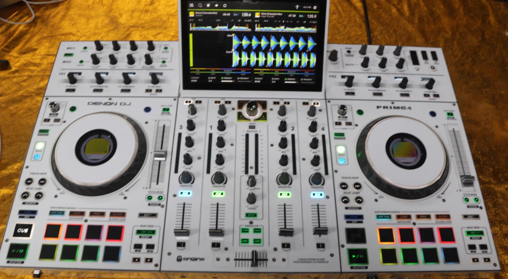 1pcs Denon DJ Prime4 White Limited Edition DJ Controller