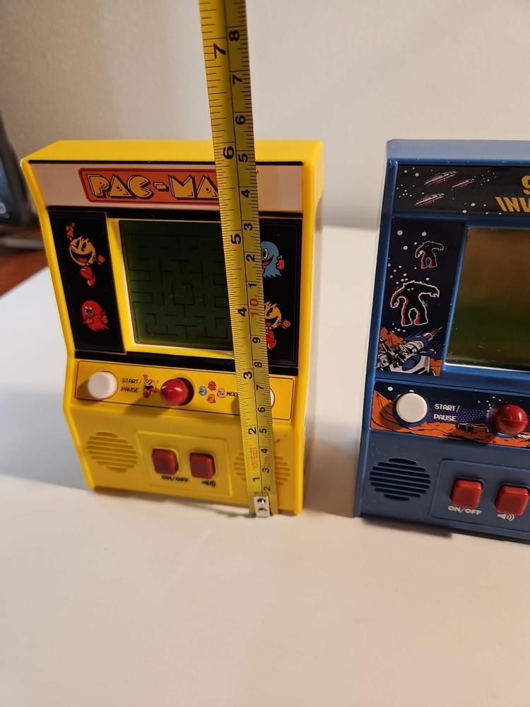 Pac-Man and Space Invaders Handheld Retro Mini Arcade Machines Tested BUNDLE