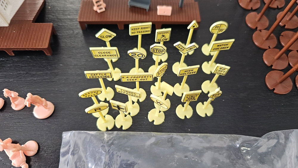 Bachman Chattanooga Train Set #00626 - Not Complete