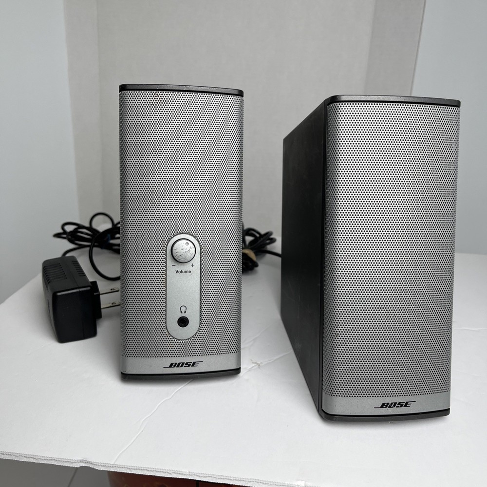 Bose Companion 2 Series II Multimedia Computer Speaker System - TESTED & WORKS