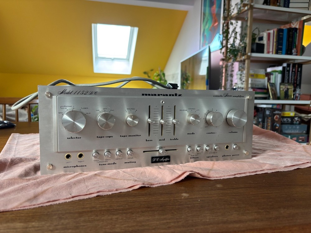 Marantz Model 1152 vintage amplifier as-is
